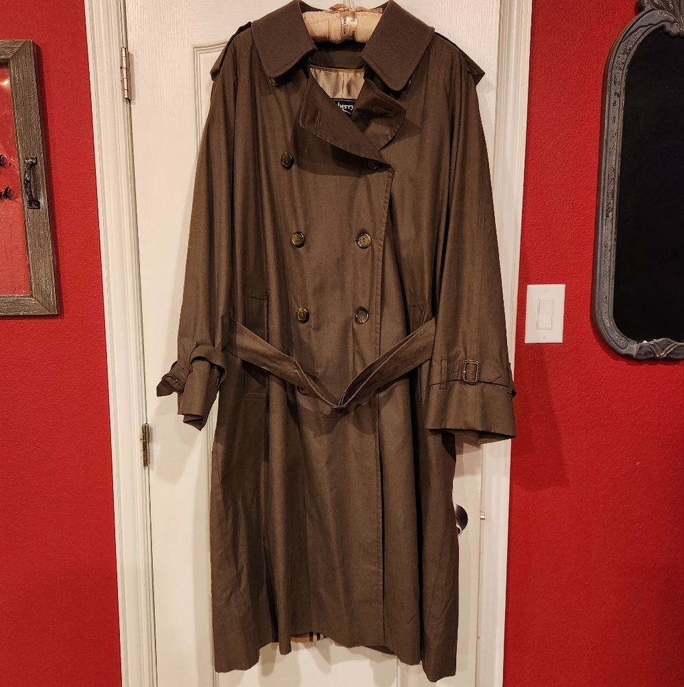 Vintage Men’s Burberry’s Nova Check Trench Coat Removable Wool Liner Size 42R